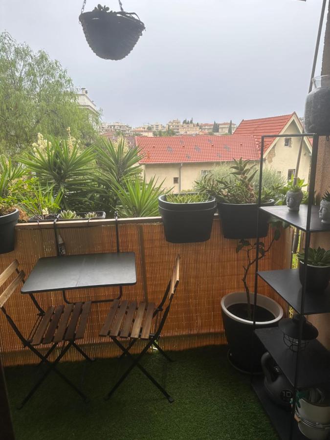 Accommodatie bij particulieren Location De Privee Dans Prive, Jardins Et Parking Gratuit 1 Min To Tramway Et 9 Min De Centre-ville, Accessibilite A Plusieurs Transports